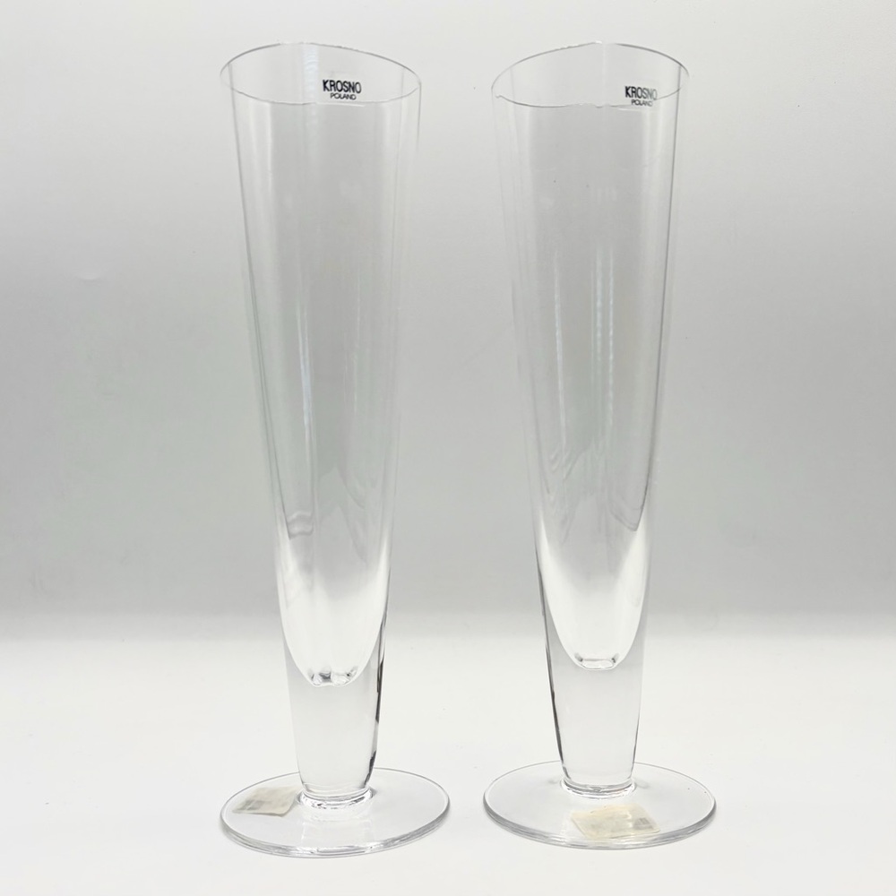 Crate&Barrel Heart Champagne Flutes - Set of 2 - Glass Love Romance Valentines